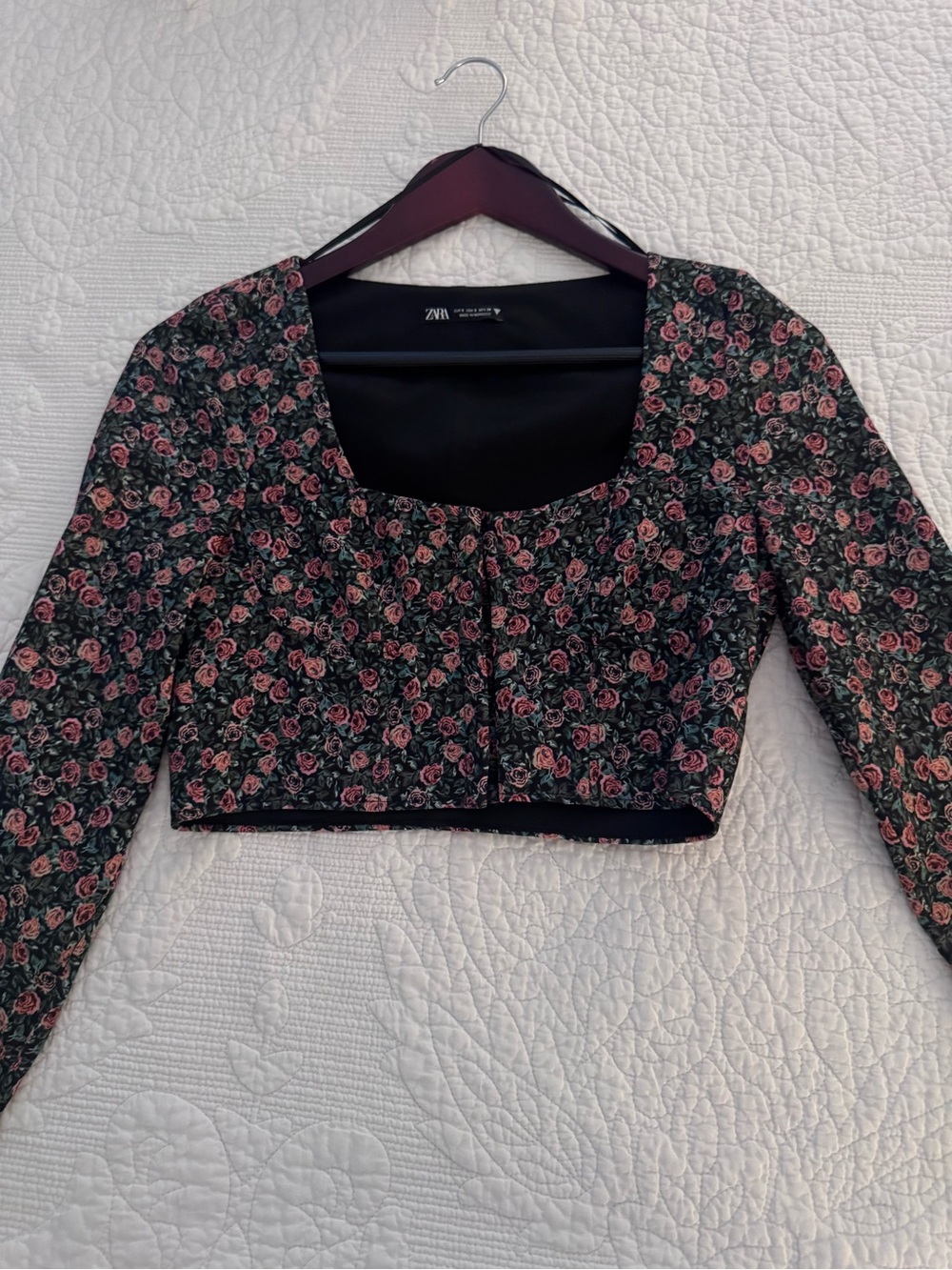 ZARA Black Cropped Floral Top with Pink Rose Print